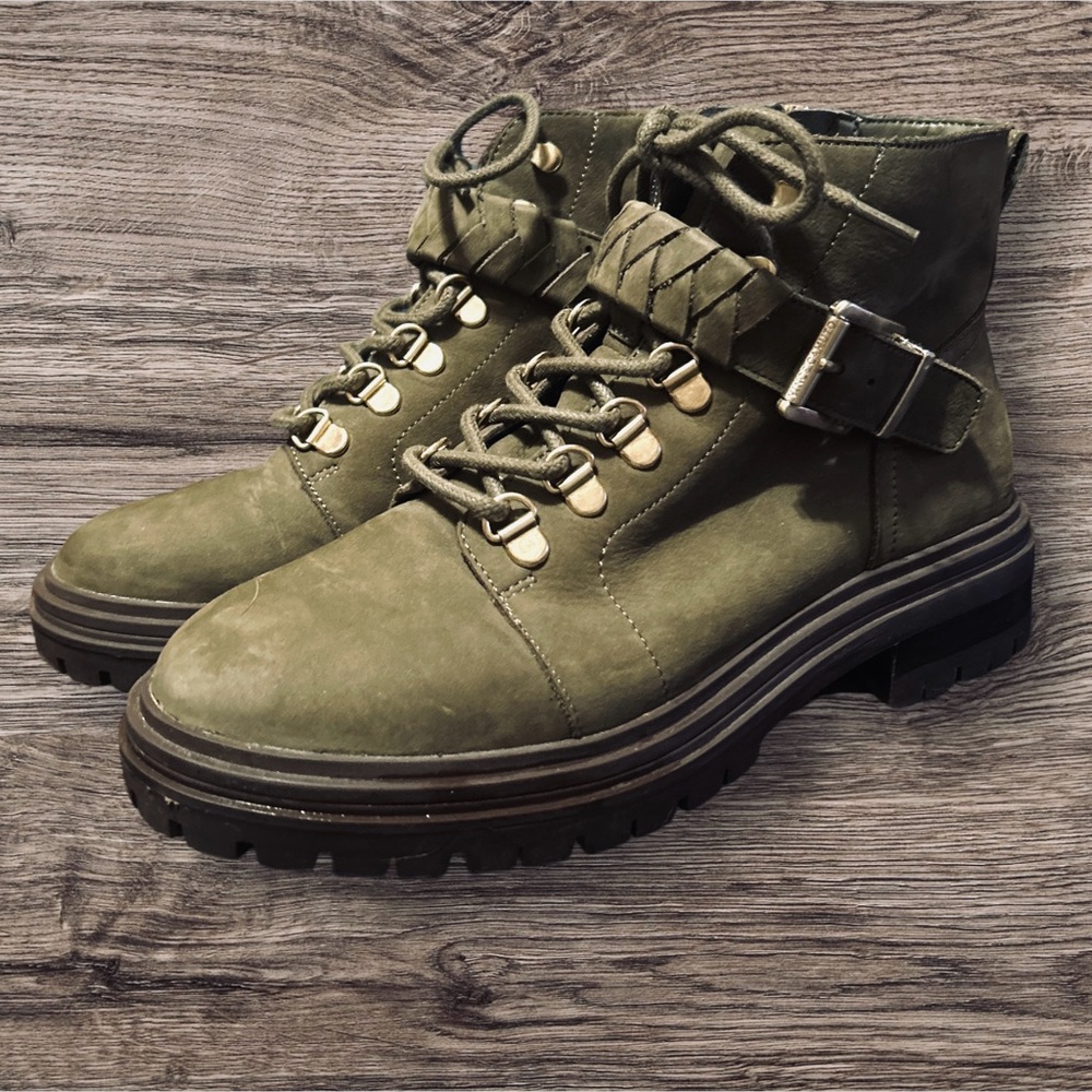 Vince Camuto Bindelia Boots / Green / Womens Size 6.5 US